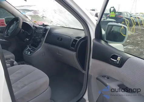 2007 Hyundai Entourage Gls/Limited/Se z USA, uszkodzony, nr VIN KNDMC233676041900